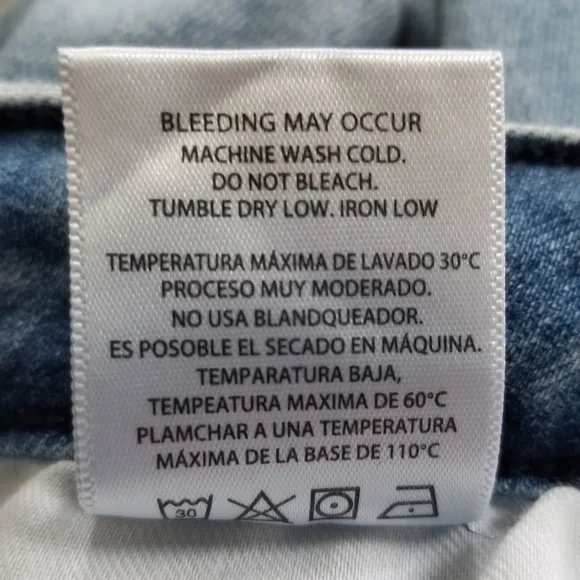 HIDDEN Women's High Rise‎ Distressed Raw Hem Ankle Crop Jeans Size 31 - Picture 14 of 14